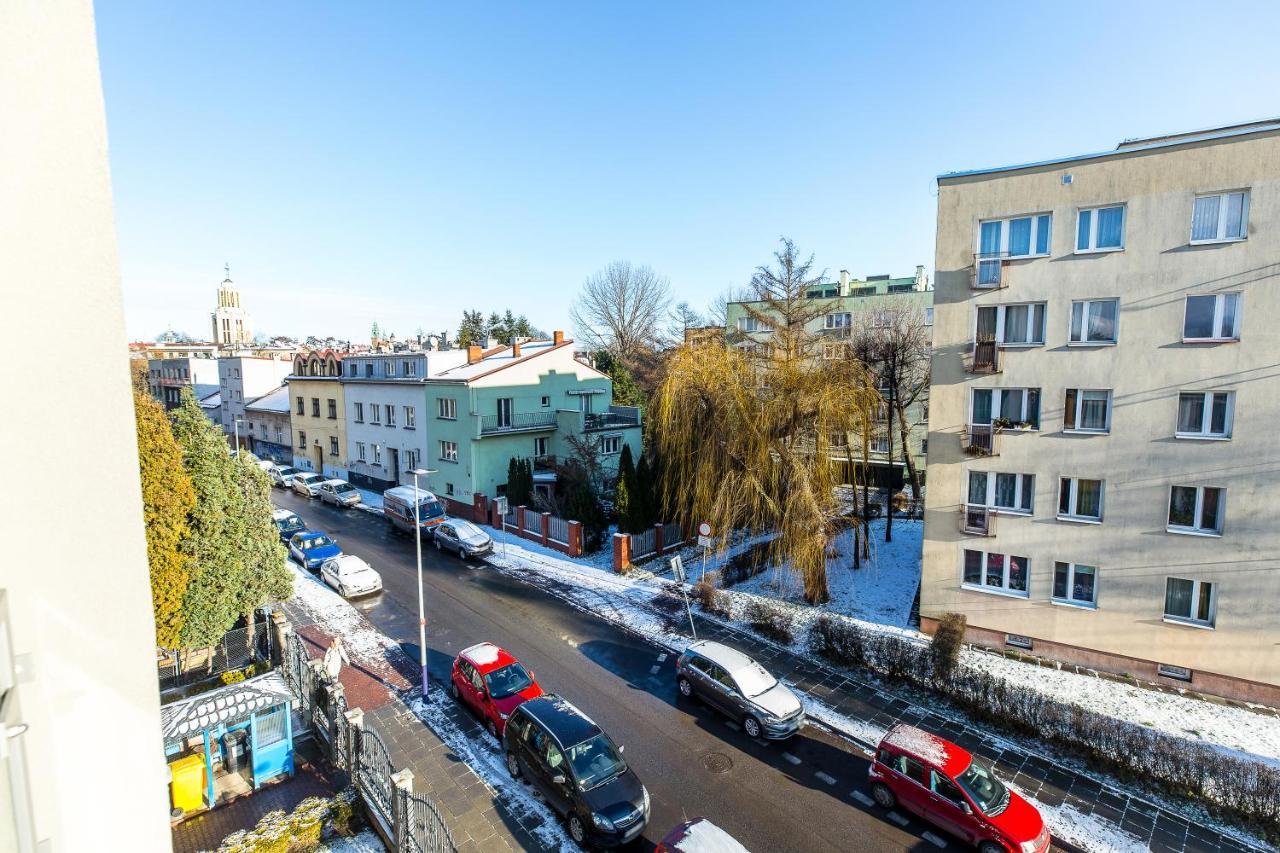 Apartamenty Na Debnikach - By Upstairs Krakow Bagian luar foto
