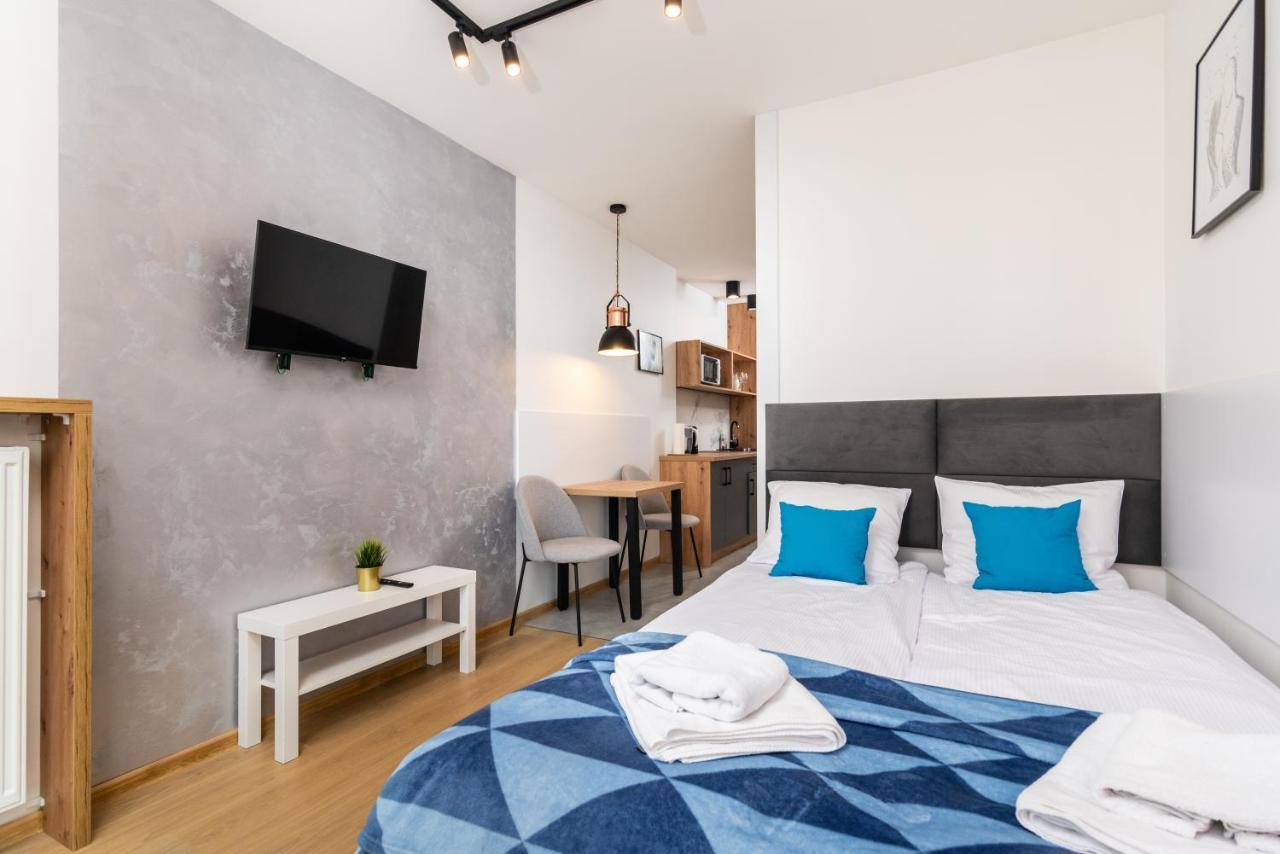 Apartamenty Na Debnikach - By Upstairs Krakow Bagian luar foto