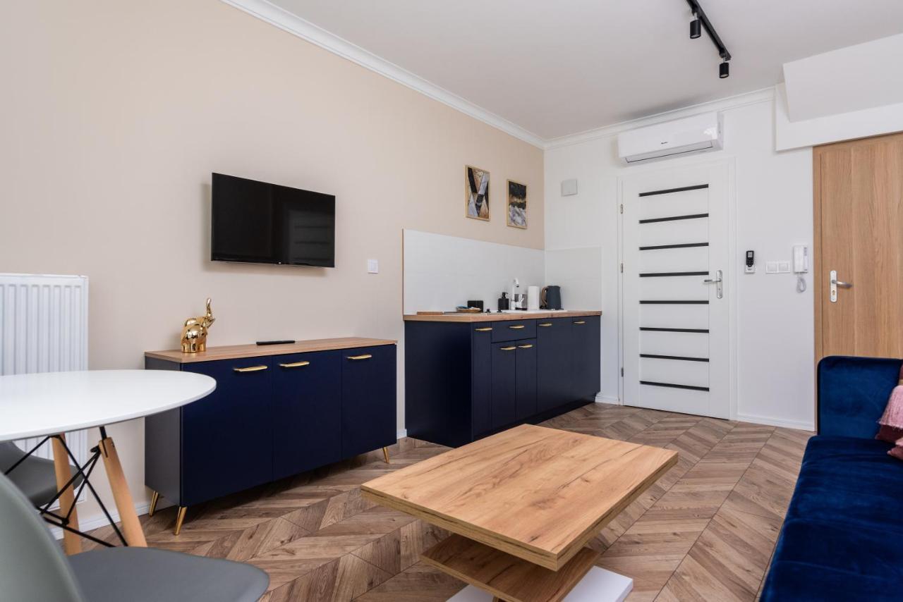 Apartamenty Na Debnikach - By Upstairs Krakow Bagian luar foto