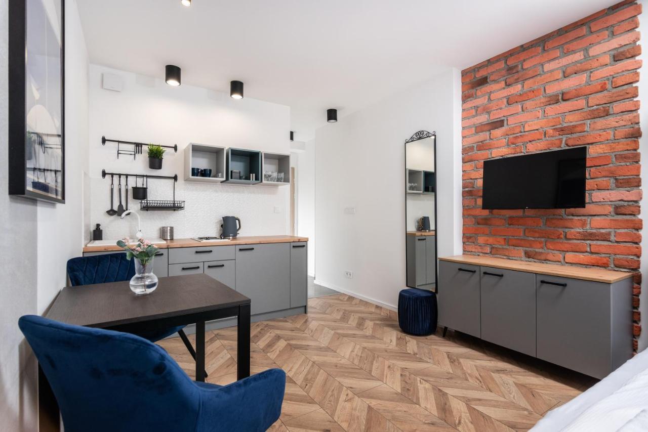 Apartamenty Na Debnikach - By Upstairs Krakow Bagian luar foto