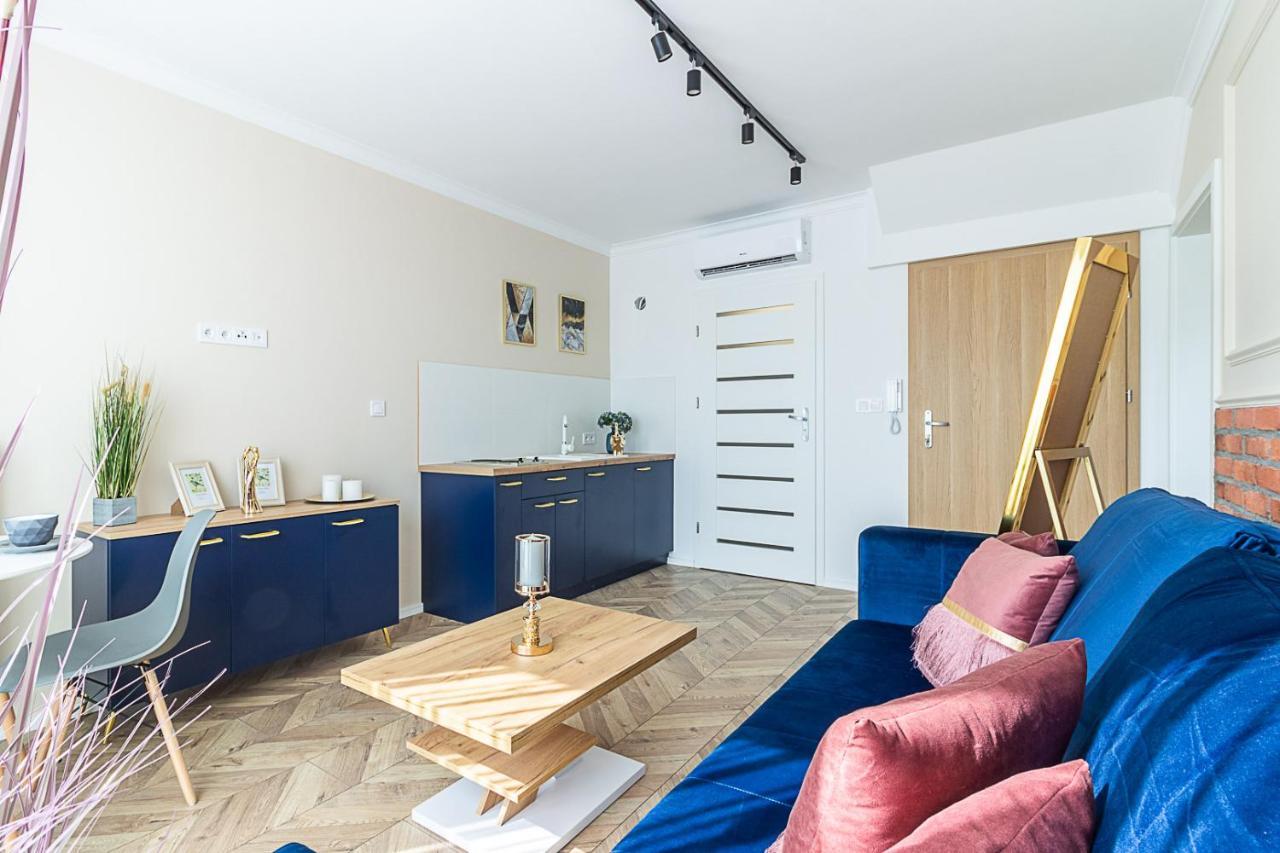 Apartamenty Na Debnikach - By Upstairs Krakow Bagian luar foto