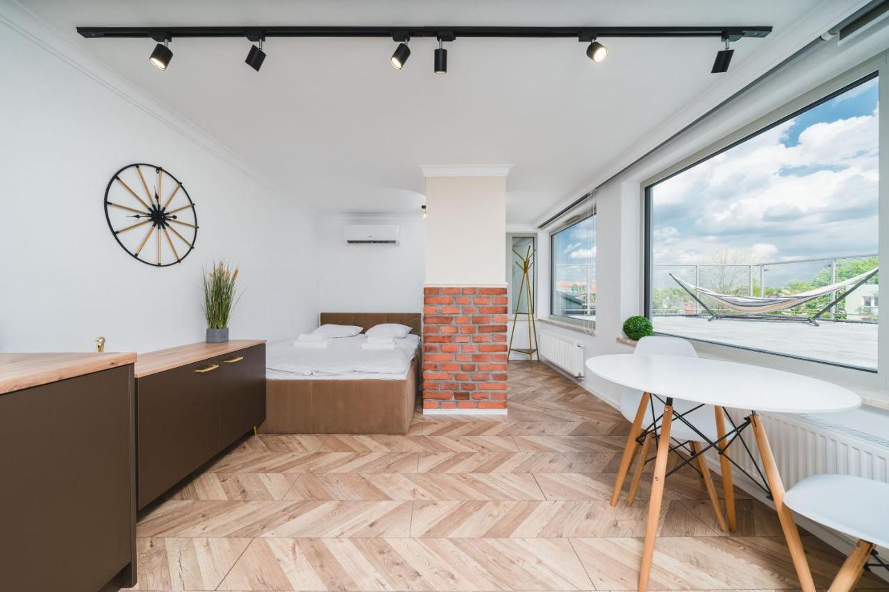 Apartamenty Na Debnikach - By Upstairs Krakow Bagian luar foto