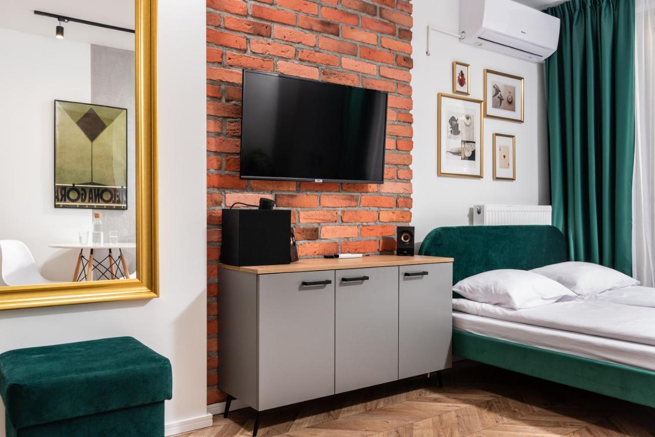Apartamenty Na Debnikach - By Upstairs Krakow Bagian luar foto