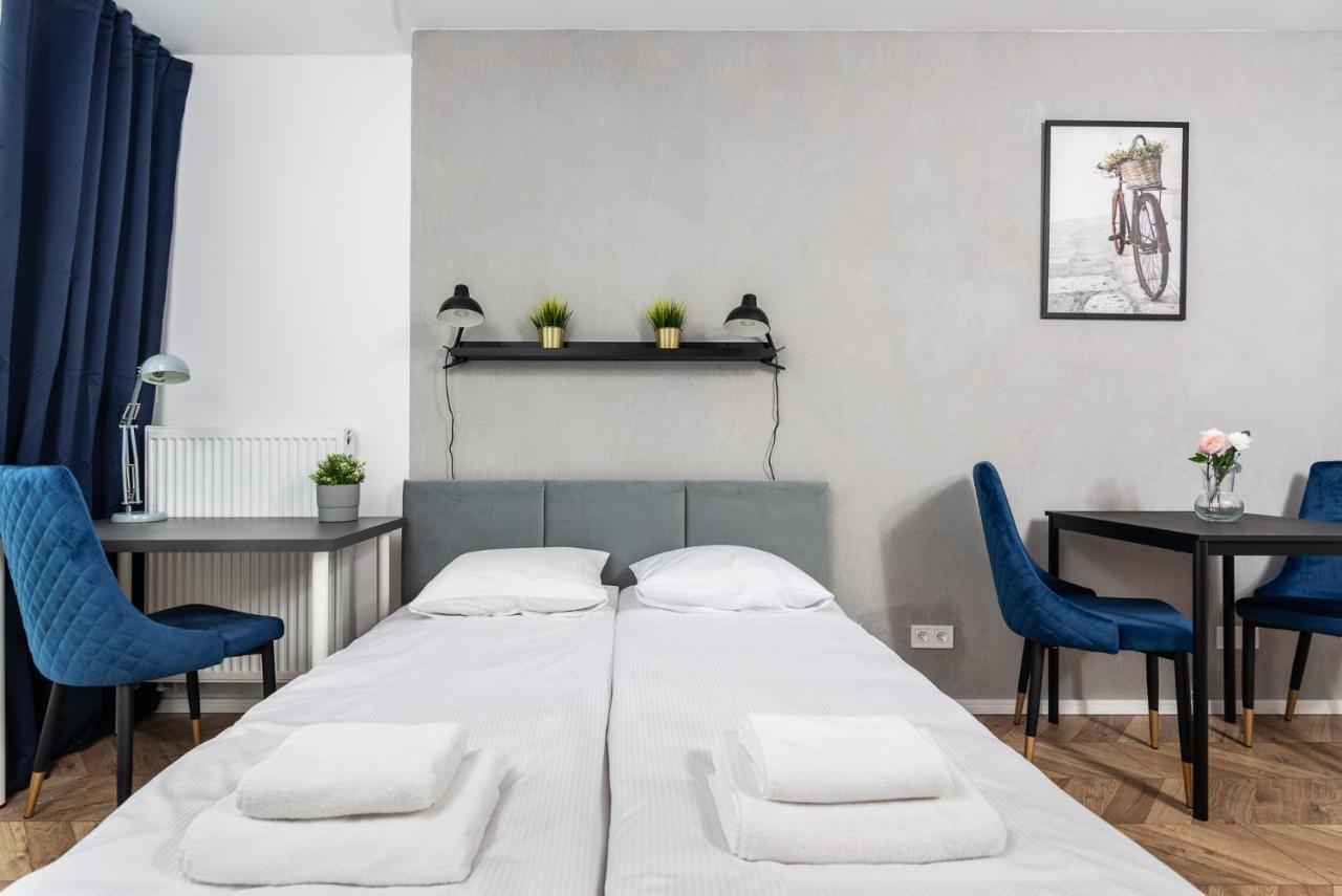 Apartamenty Na Debnikach - By Upstairs Krakow Bagian luar foto
