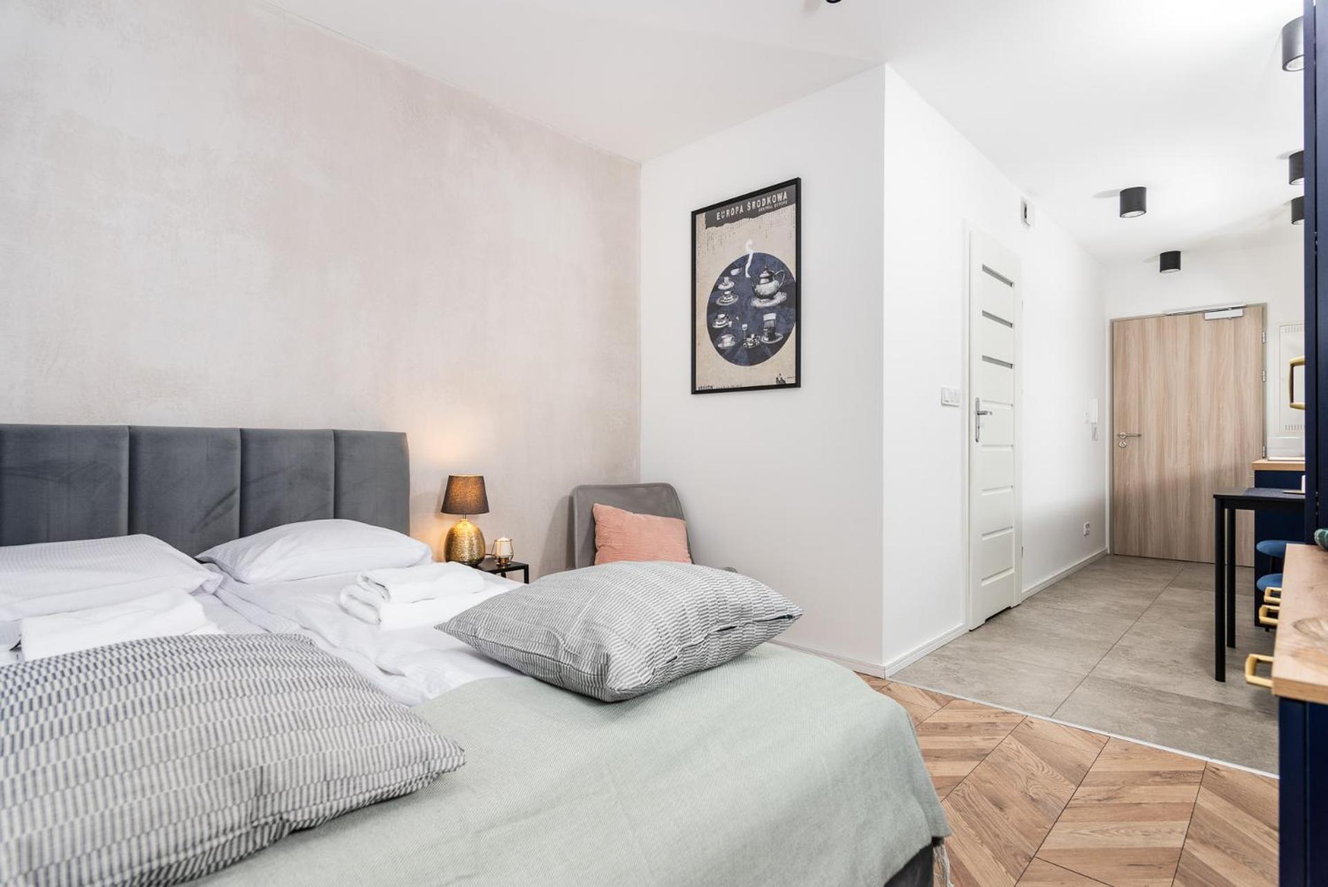 Apartamenty Na Debnikach - By Upstairs Krakow Bagian luar foto